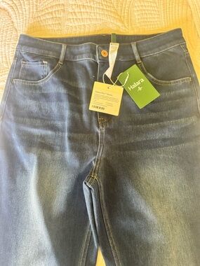 HALARA Navy Blue Skinny Jeans with Front Tag